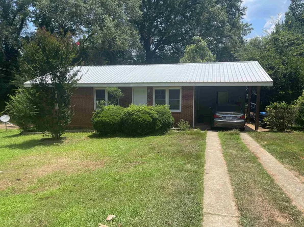 391 Magnolia Ave SE, Milledgeville, GA 31061