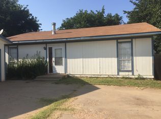 9134 Akron Ave, Lubbock, TX 79423