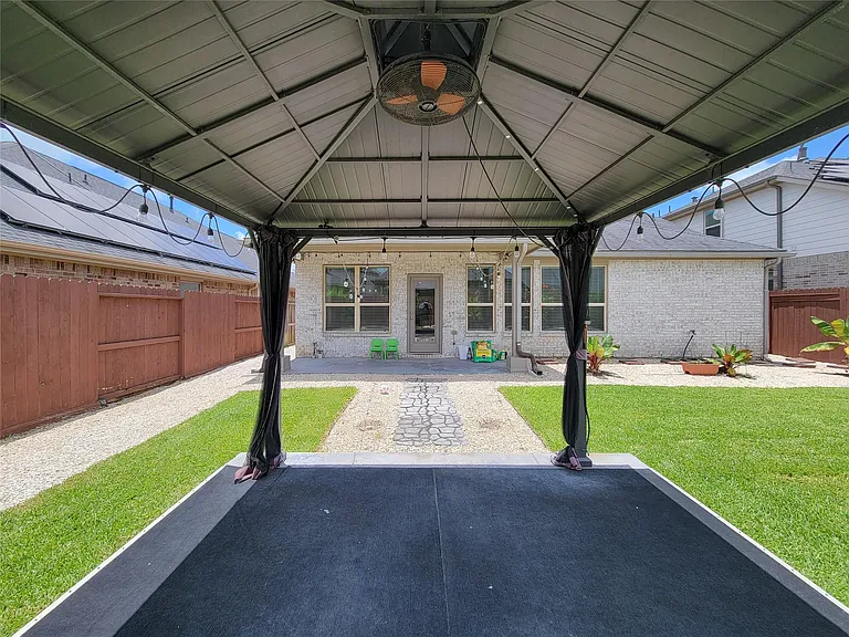 28638 Monarch Cliffs Dr — Photo 49