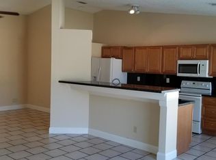 4901 Classic Ln, West Palm Beach, FL 33417