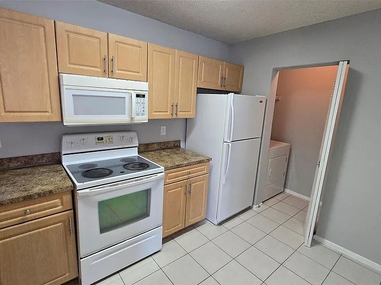 11205 W Atlantic Blvd #305 — Photo 3