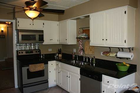 90 GOLF VIEW LN UNIT A Kitchen 3