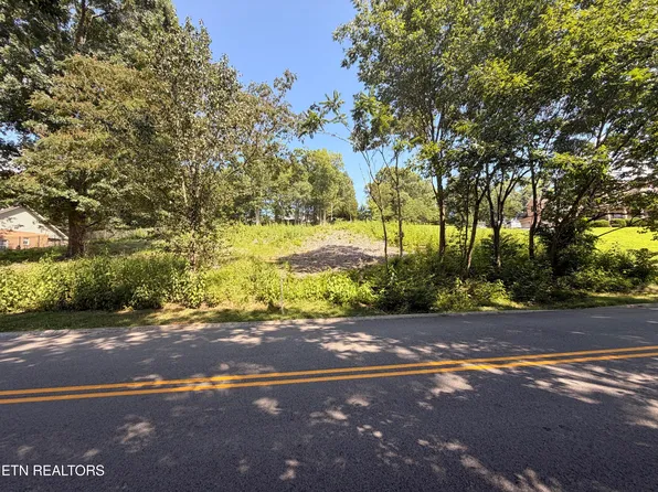 60 Bradford Village Way, Kingston, TN 37763