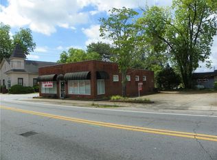 112 W Athens St, Winder, GA 30680