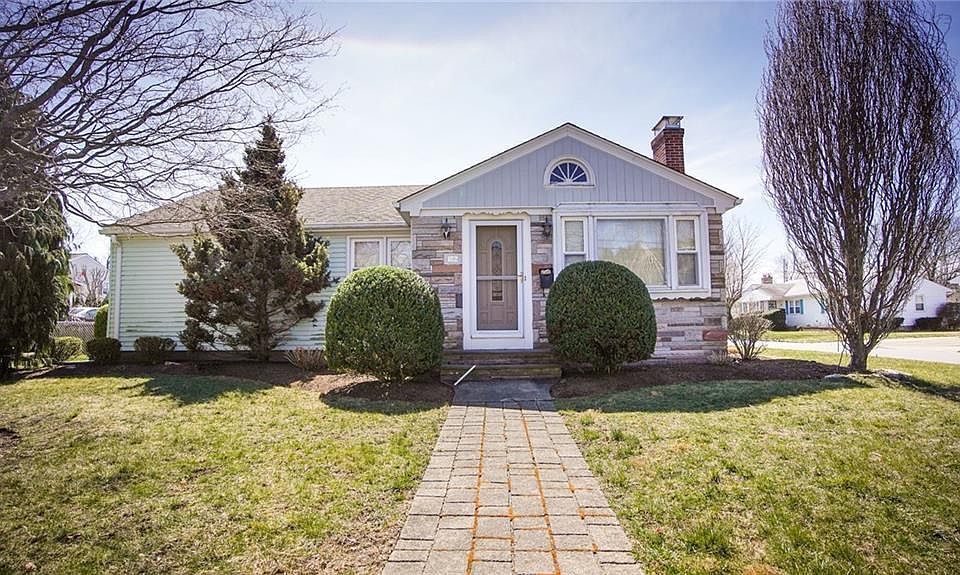162 Wayland Ave, Cranston, RI 02920 Zillow