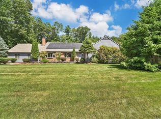 55 Windshire Dr, South Windsor, CT 06074