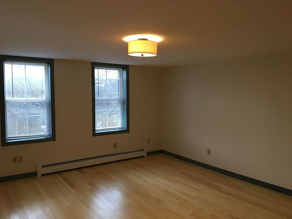 Pocahontas, LLC 9496 Main St Vergennes, VT Zillow