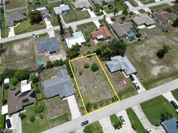 4117 SW 14th Pl, Cape Coral, FL 33914