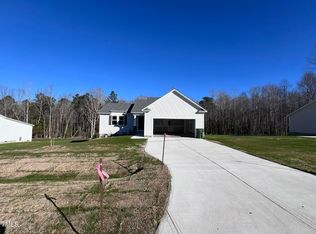 226 Constellation Ct, Benson, NC 27504