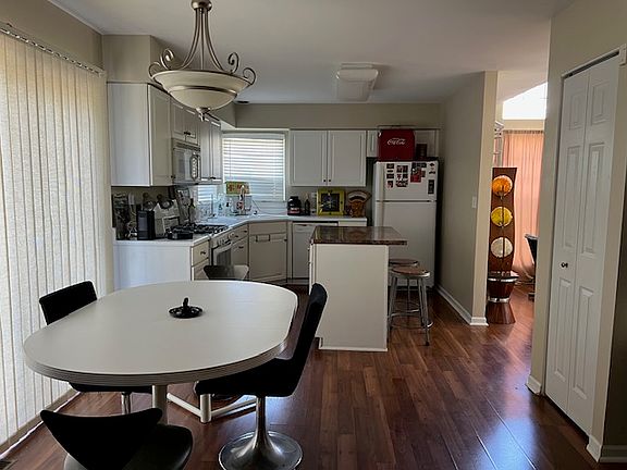 4th image of 1229 Pennsbury Ln