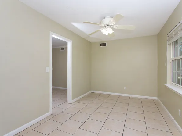 5572 Andromeda Drive, Milton, FL 32570