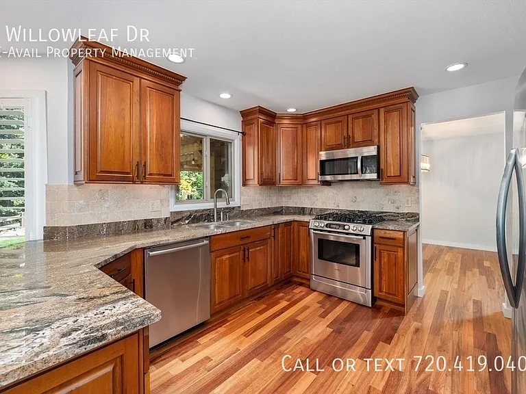 8 Willowleaf Dr — Photo 19