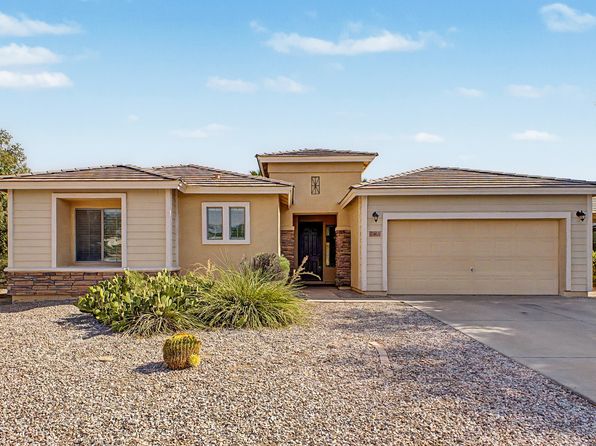 2465 W Quick Draw Way
