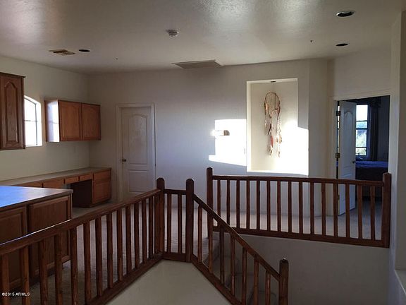 5th image of 27151 N 92nd St