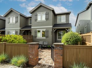 20807 Boulderfield Ave, Bend, OR 97701