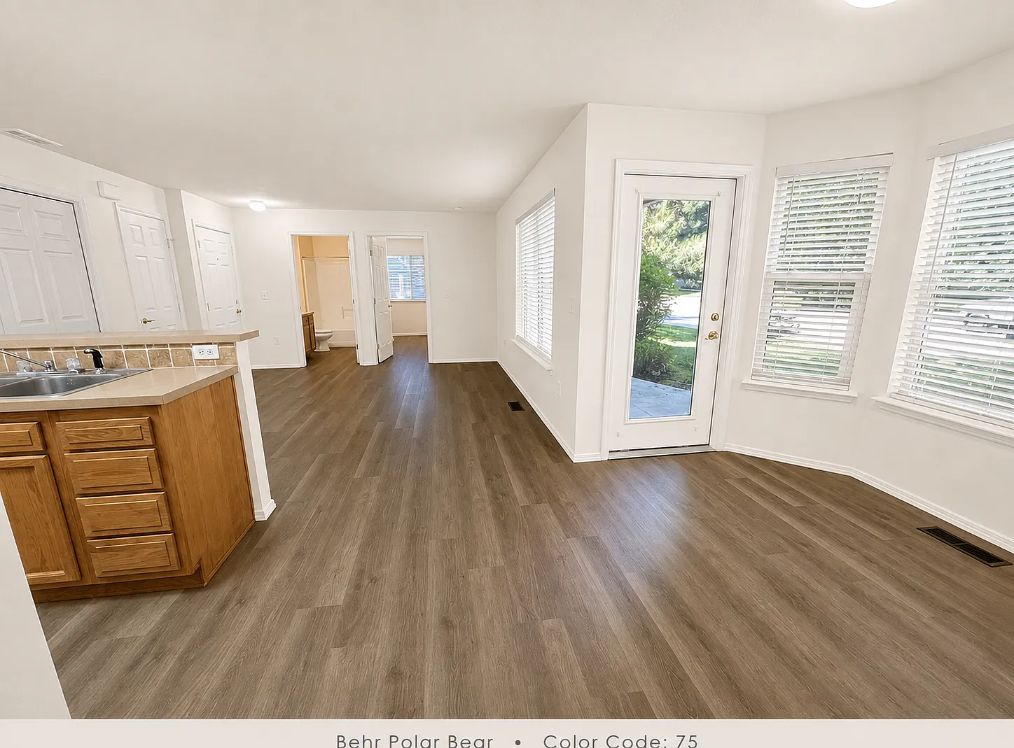 2 bed, 980 sqft, $1,565 — Photo 4