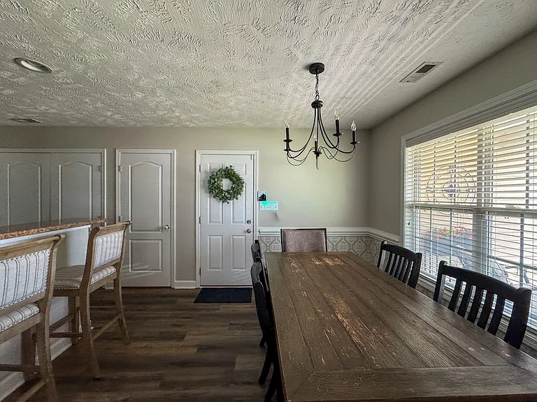 192 Ivystone Dr — Photo 7