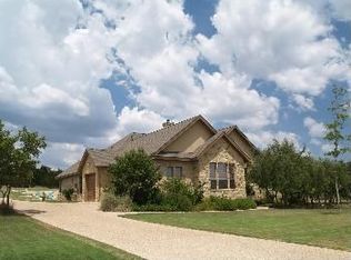 201 Rugged Earth Dr, Austin, TX 78737