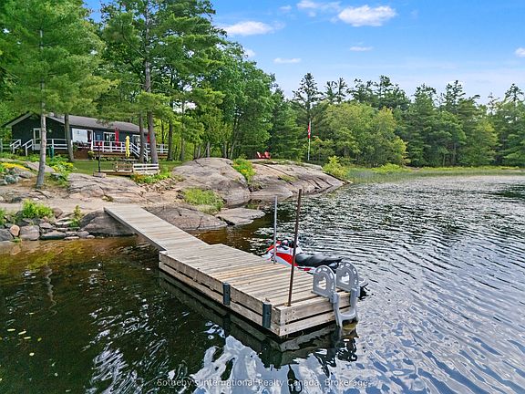 2nd image of 834 Eastshore Rd