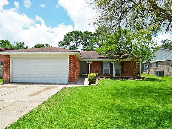 2nd image of 1511 Ashwood Dr
