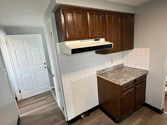 3rd image of 2343 Broadway St #1