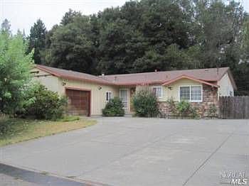 1st image of 1057 Broadmoor Dr