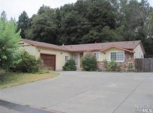 1057 Broadmoor Dr, Napa, CA 94558