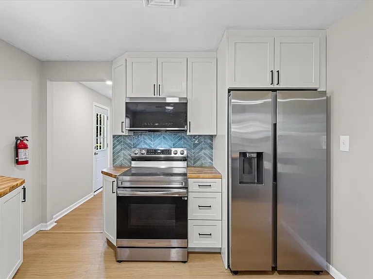 1 Spruce Ln — Photo 12