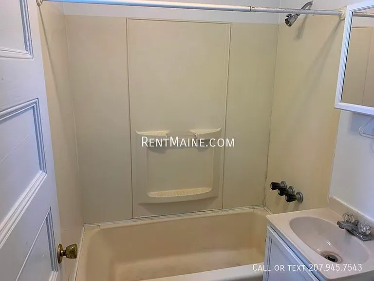 99 Center St #2 — Photo 10
