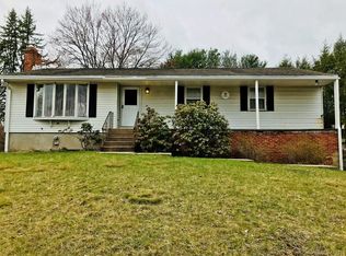 23 Kirkwood Dr, East Hartford, CT 06118