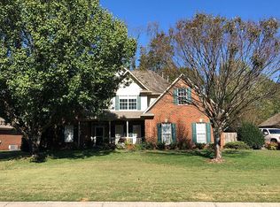 528 Overlook Rd, Fultondale, AL 35068