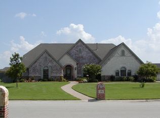 609 Birchwood Ln, Haslet, TX 76052