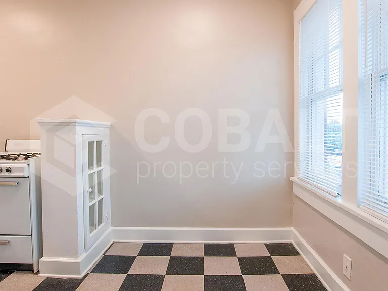 674 Somerset Ter NE #7 — Photo 6
