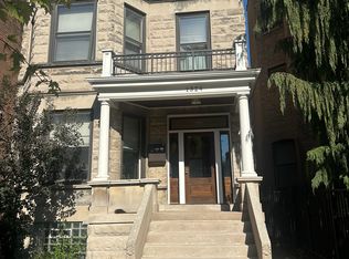 1324 W Cornelia Ave #3, Chicago, IL 60657