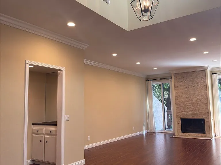 1138 Las Riendas Way — Photo 7
