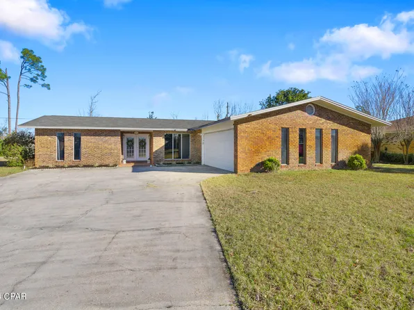 316 Floyd Dr, Lynn Haven, FL 32444