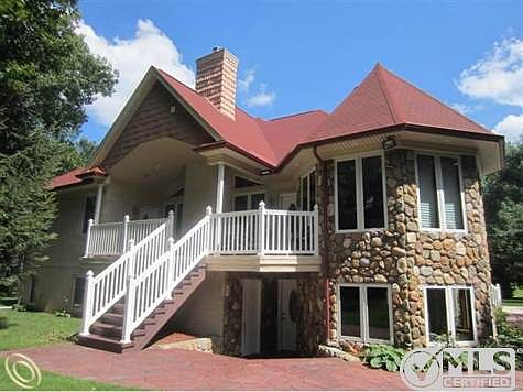 Beautiful Waterfront Home