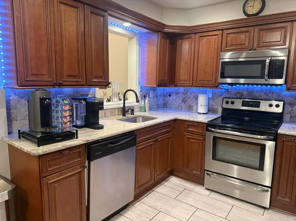 6415 Liberty Ave #B, North Bergen, NJ 07047
