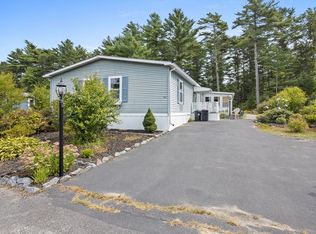 9 Truman Ct, Carver, MA 02330