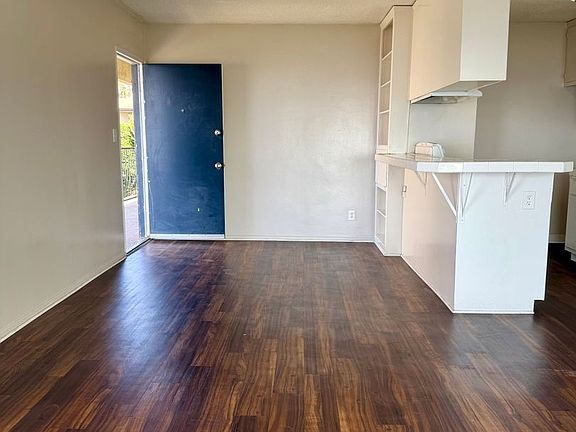 5th image of 1802 Esplanade APT 10