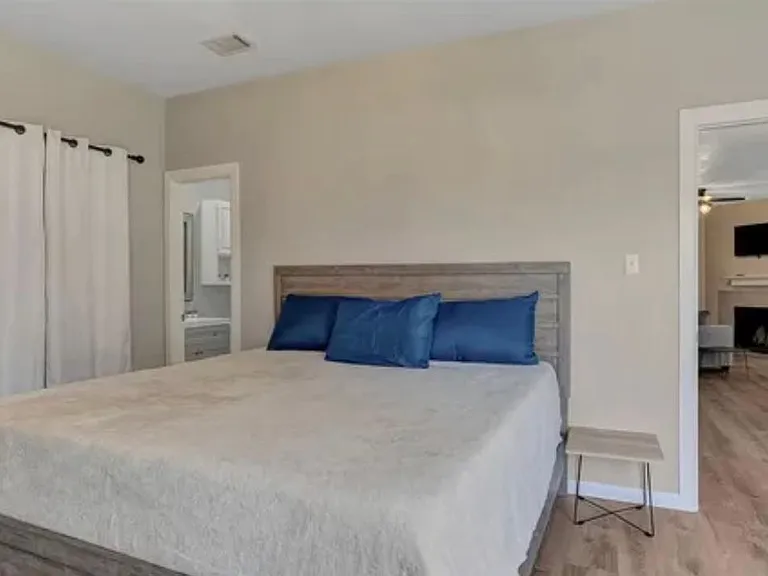 2116 Tanglewood Blvd #B1006 — Photo 2