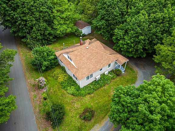 4th image of 965 Riverview Rd