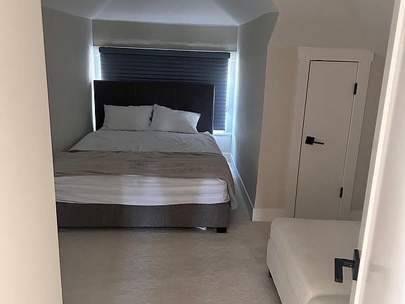 3rd image of 232 S Shoreline Blvd #232