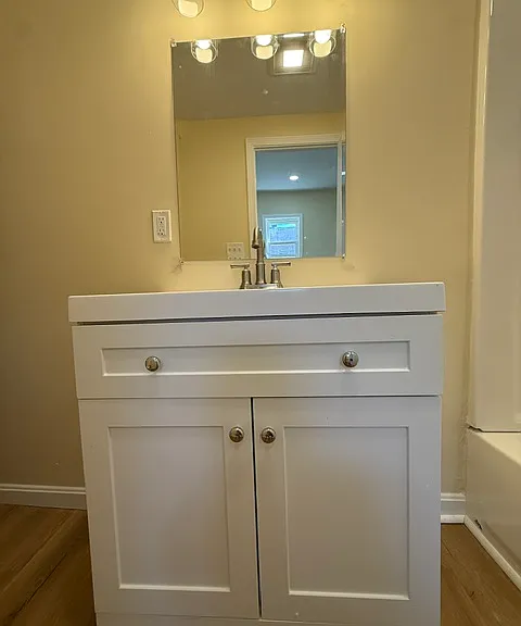 1 Pond Pl — Photo 13