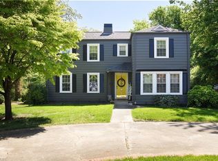 411 Fairview Dr, Lexington, NC 27292