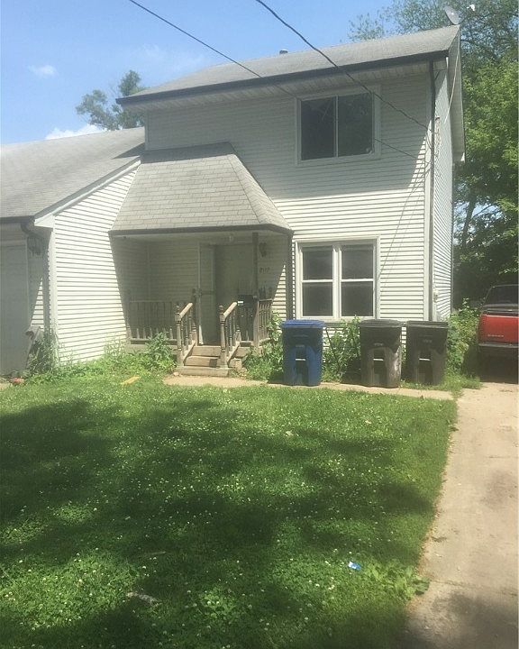 2117 E 25th St, Des Moines, IA 50317 | Zillow