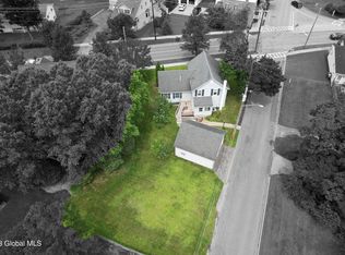 222 Grand Ave, Saratoga Springs, NY 12866