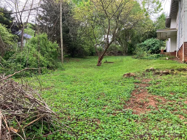 65 Wanoca Ave, Asheville, NC 28803