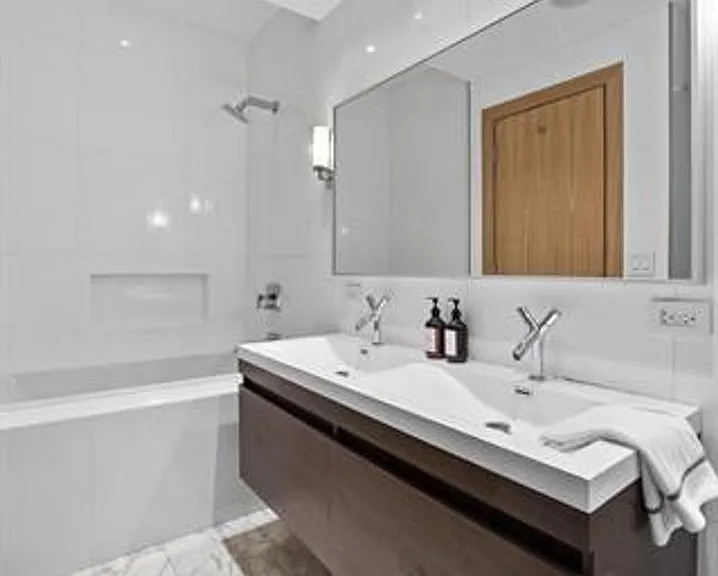 2301 Collins Ave #Penthouse 14 — Photo 12