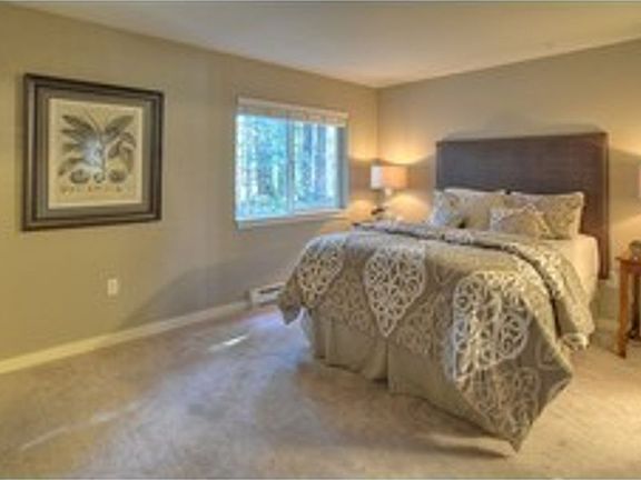 5th image of 25025 SE Klahanie Blvd APT D101